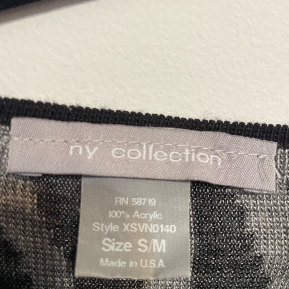 NY Collection Black and Gray Zebra Pattern Poncho - Picture 4 of 6